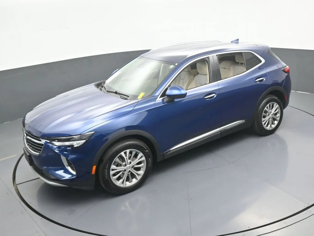 Used 2023 Sapphire Metallic Buick Preferred image 48