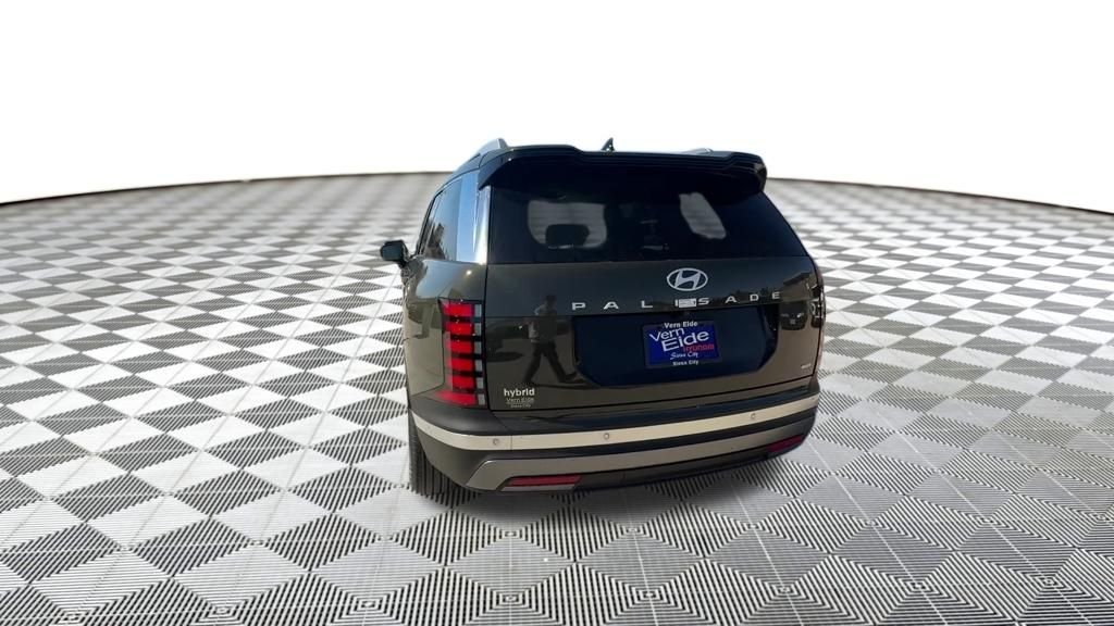 New 2026 Silver Hyundai SEL Premium image 34