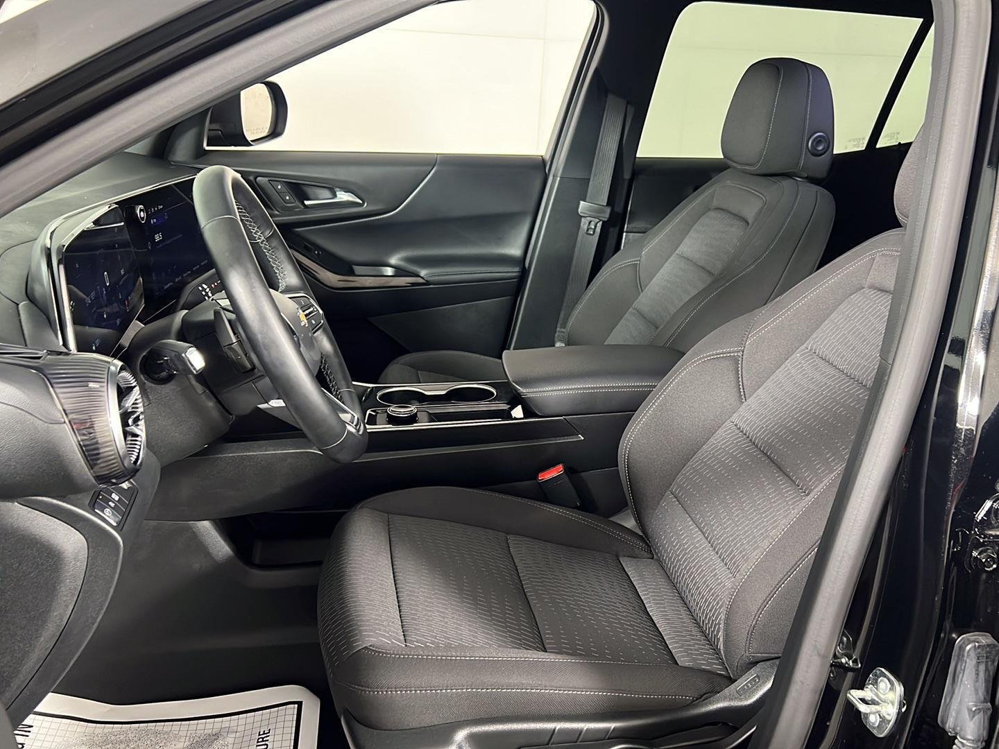 2026 Chevrolet Equinox LT - Photo 36