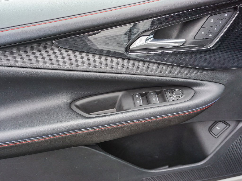 Used 2024 Summit White Chevrolet RS image 18