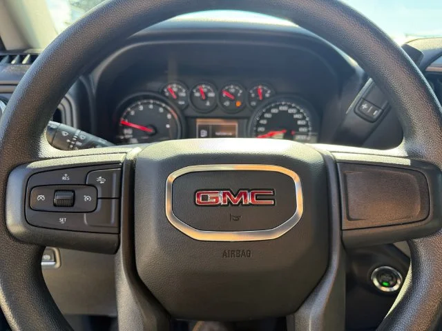 Used 2025 Onyx Black GMC Pro image 19
