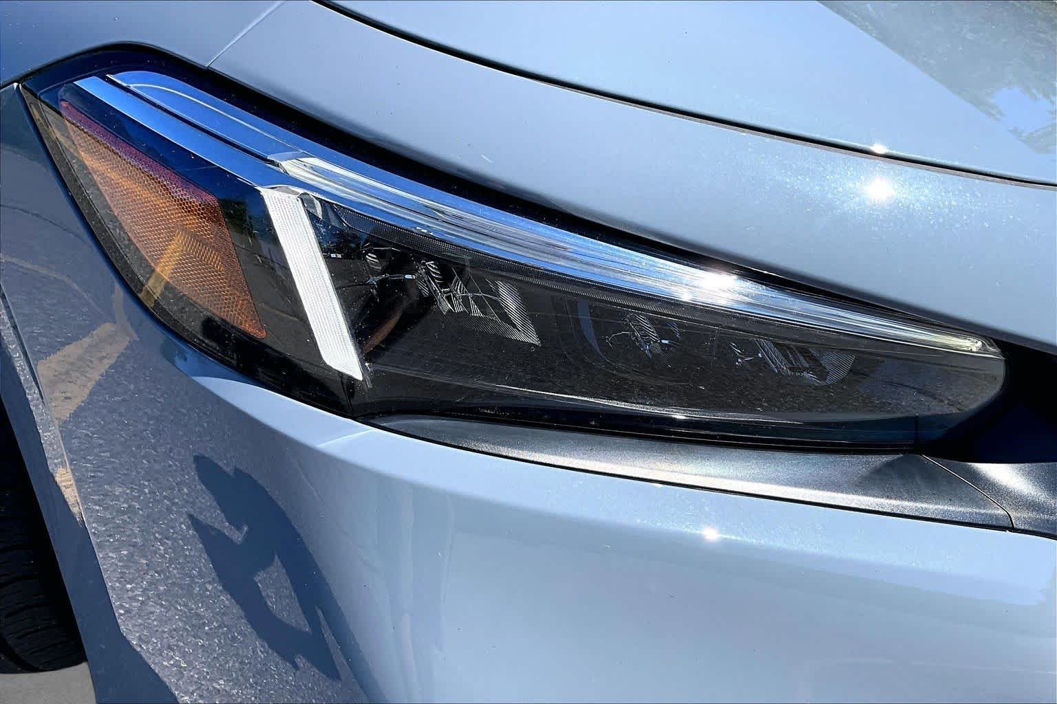 Used 2024 Sonic Gray Pearl Honda Sport Touring image 27