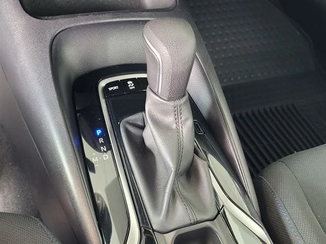 Used 2022 Silver Toyota SE image 19