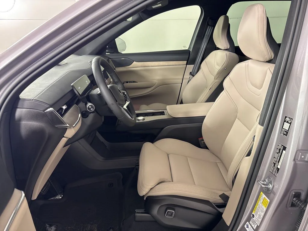 New 2026 Denim Blue Metallic Volvo Plus image 23