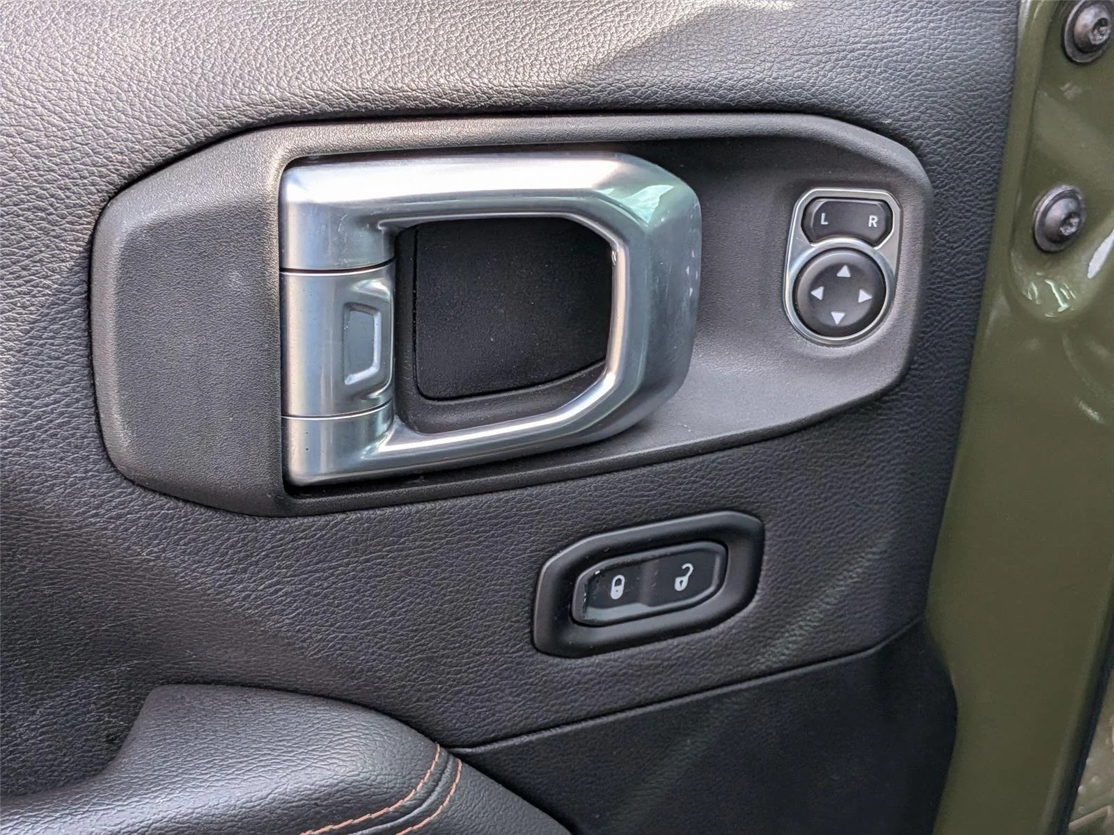 Used 2023 Sarge Green Clearcoat Jeep Rubicon 392 image 13