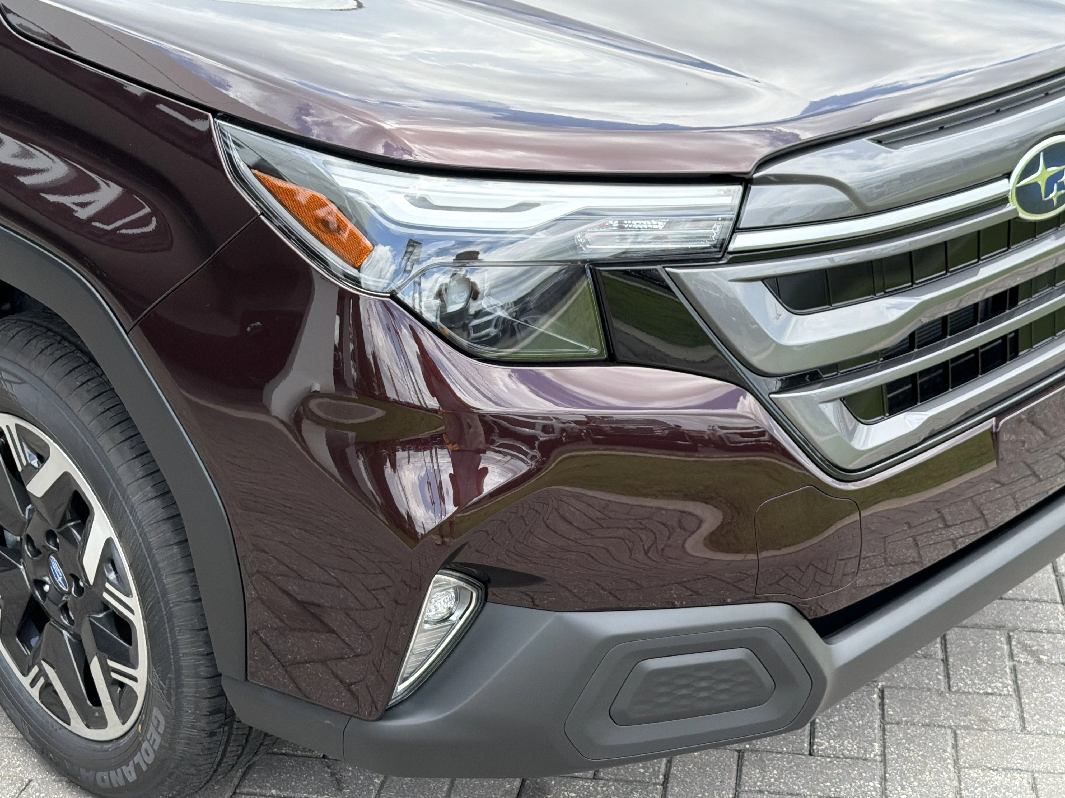 New 2026 DARK MAHOGANY PEARL Subaru Premium image 8