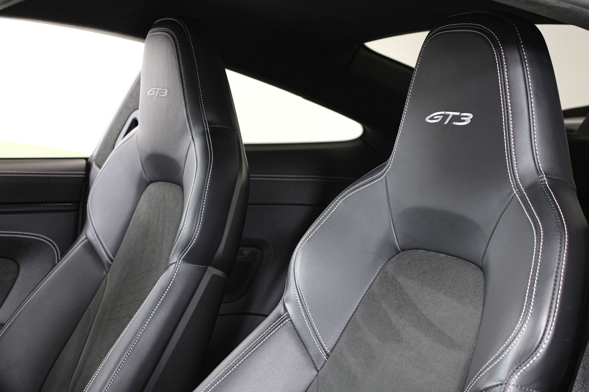 2022 Porsche 911 GT3 - Photo 31