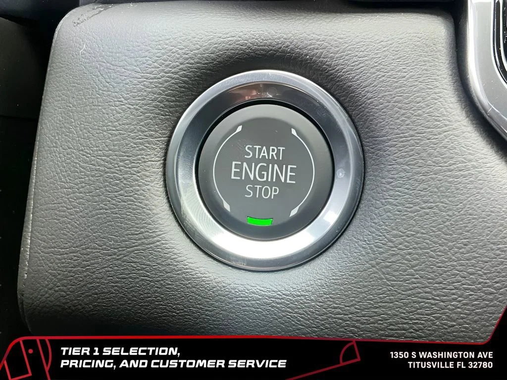 New 2026 Sterling Metallic GMC Elevation image 29