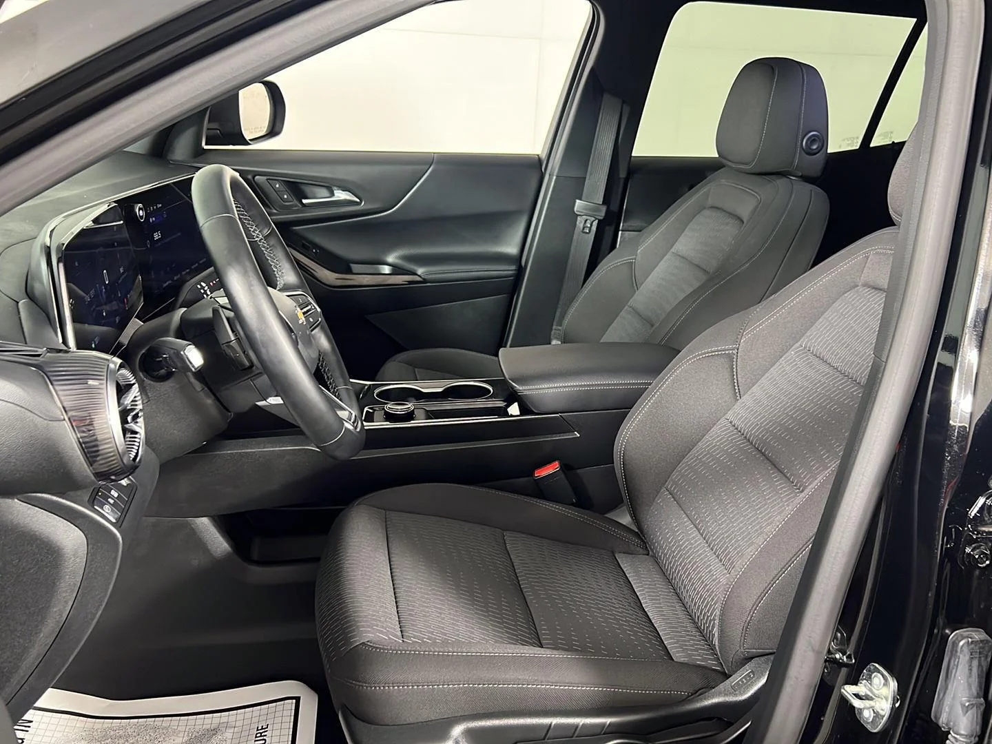 New 2026 Mosaic Black Metallic Chevrolet LT image 36