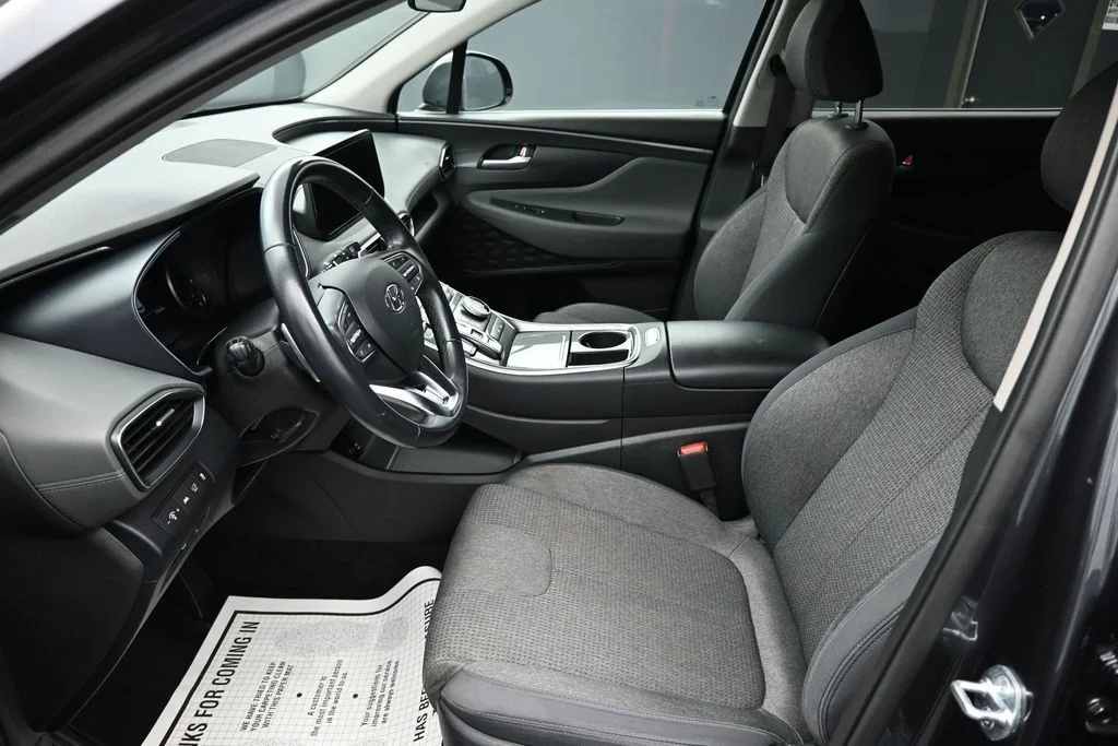 Used 2023 Gray Hyundai SEL image 11
