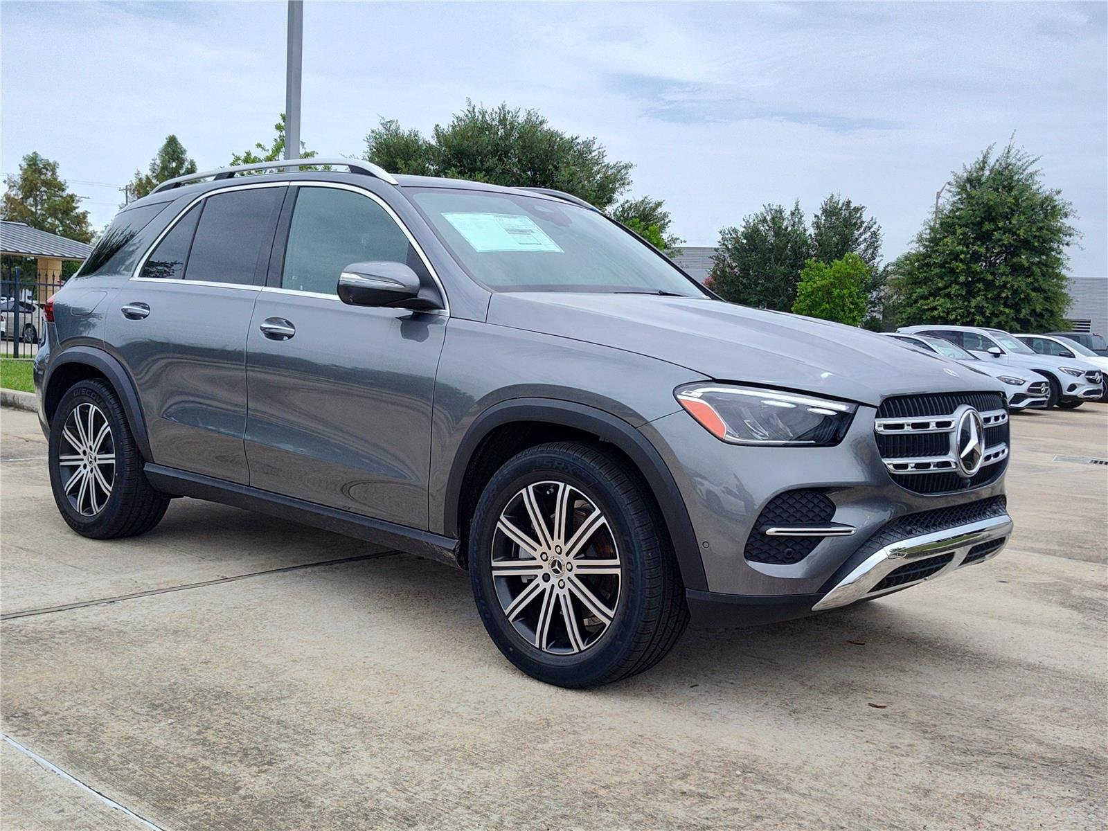 New 2026 Selenite Grey Metallic Mercedes-Benz GLE 350 image 5