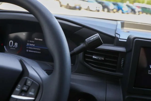New 2026  Ford 4DR AWD POLICE image 21