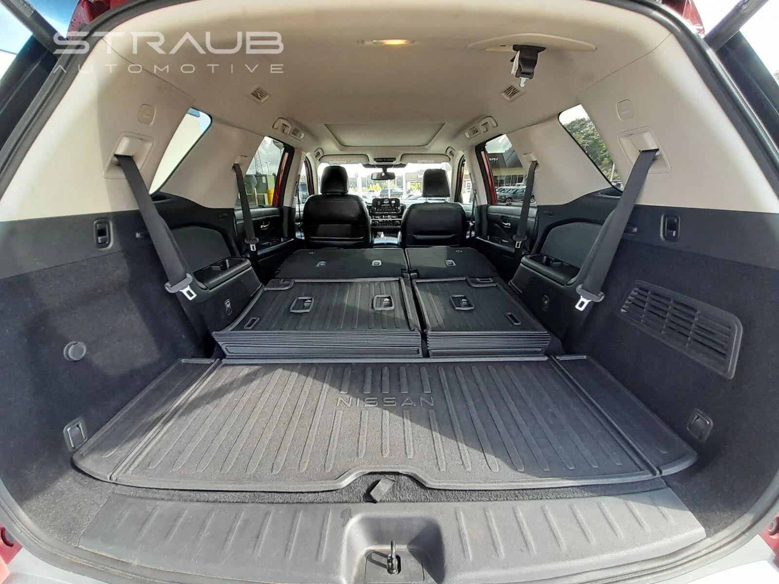 Used 2022 Scarlet Ember Tintcoat Nissan Platinum image 61
