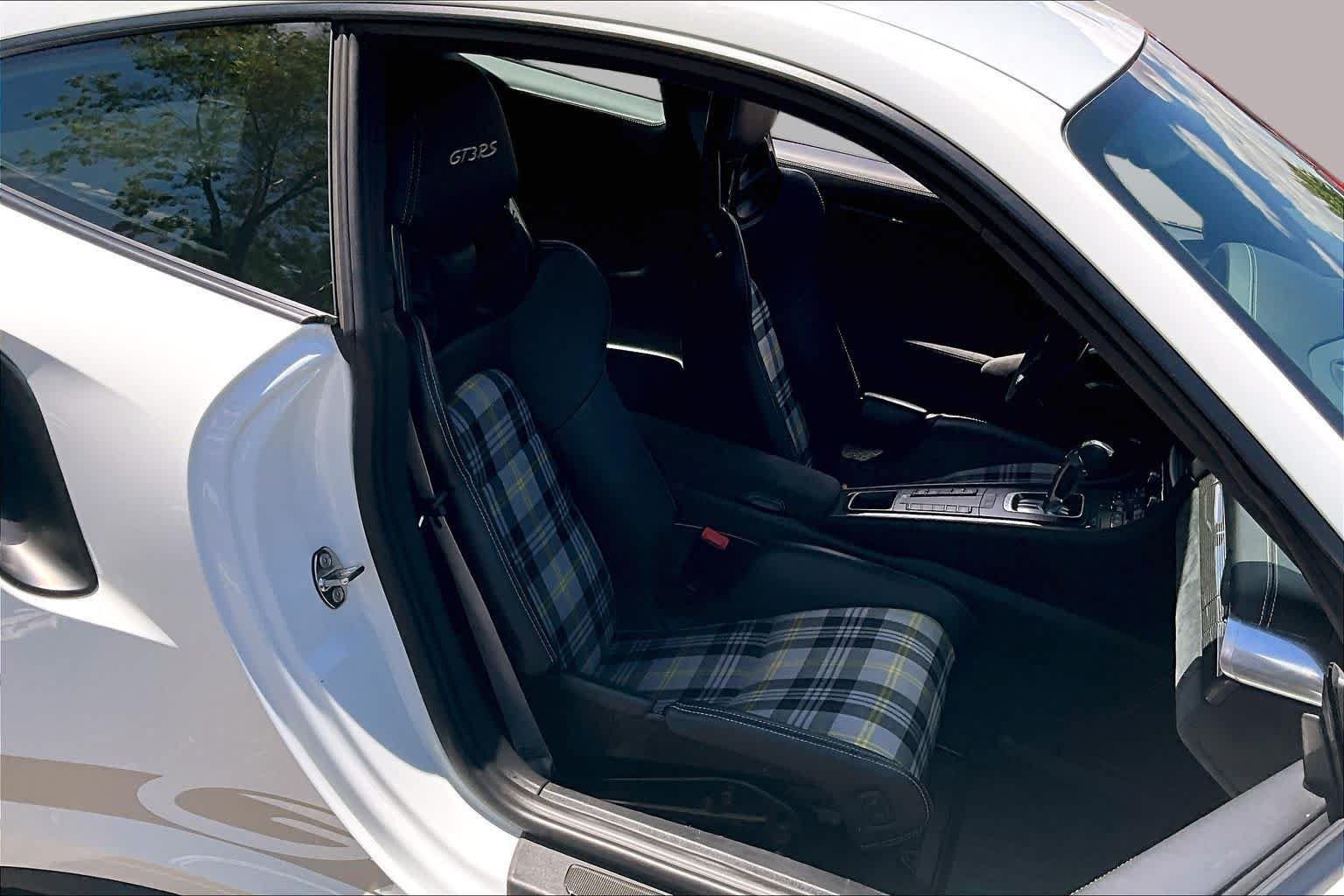 Pre-Owned 2016 Porsche 911 GT3 RS