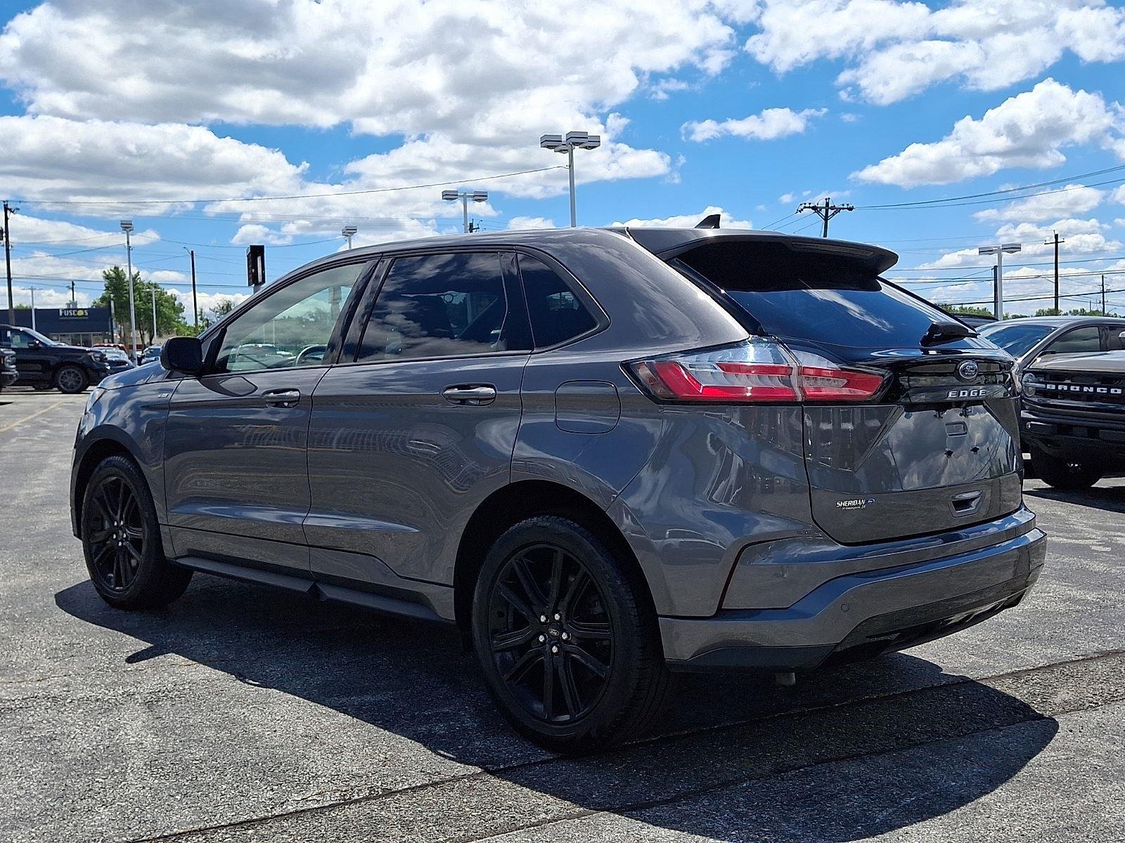 Certified Used 2024 Carbonized Gray Ford ST-Line image 4