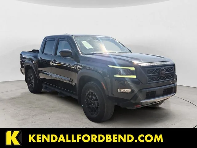 Used 2022 Super Black Nissan PRO-4X image 7
