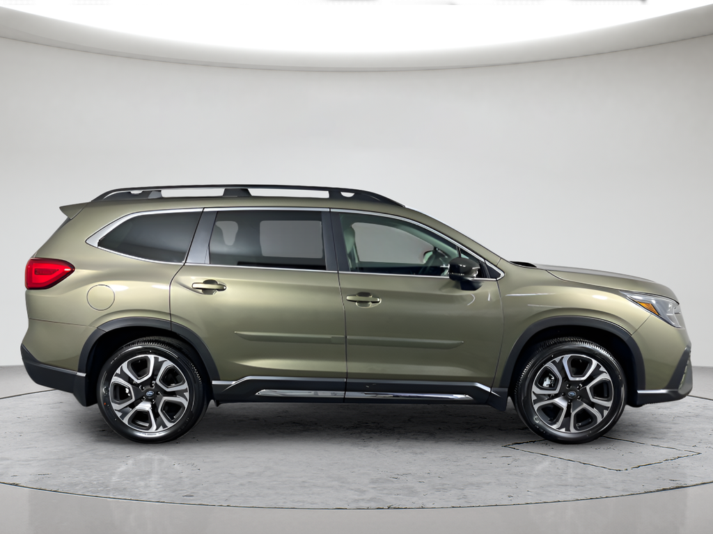 New 2026 AUTUMN GREEN METALLIC Subaru Limited 7-Passenger image 4