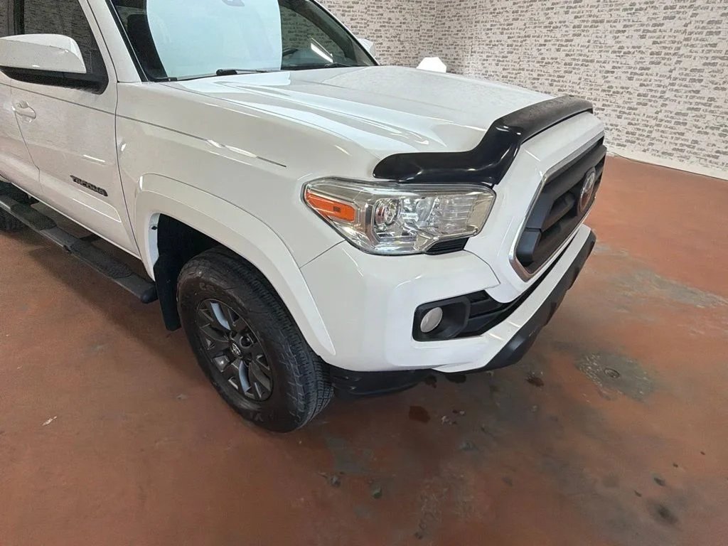 Used 2021 Super White Toyota SR5 image 9
