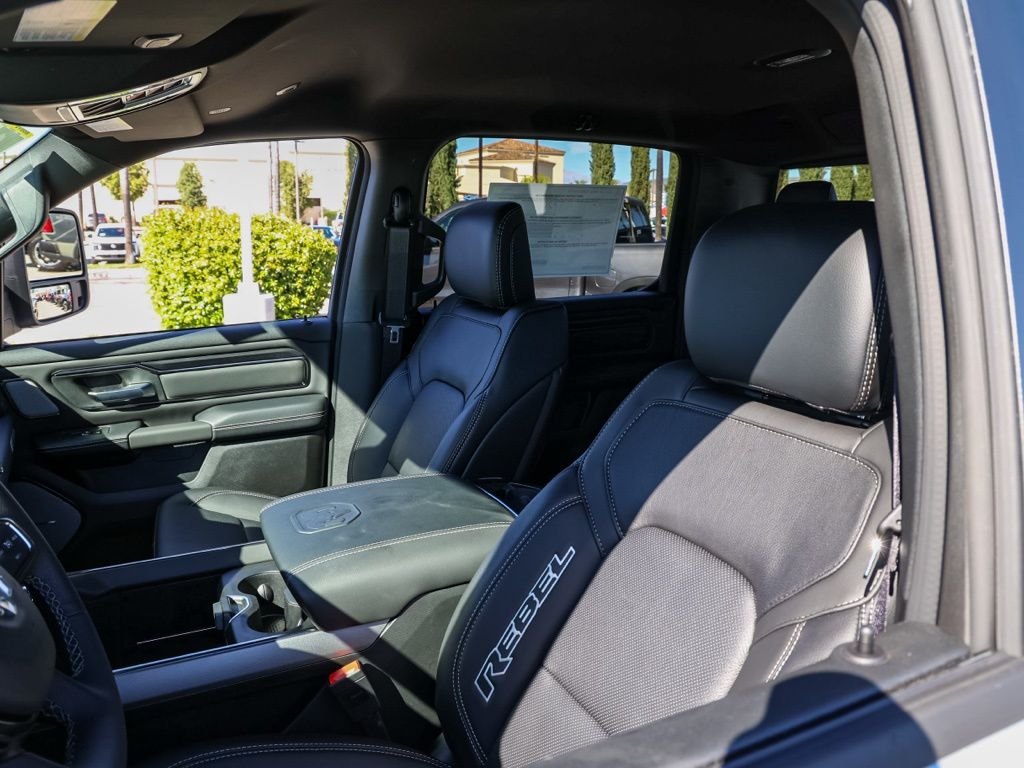 New 2026 Silver Zynith Exterior Paint RAM Rebel image 14