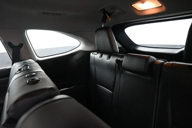 Used 2021 Black Toyota XLE image 20