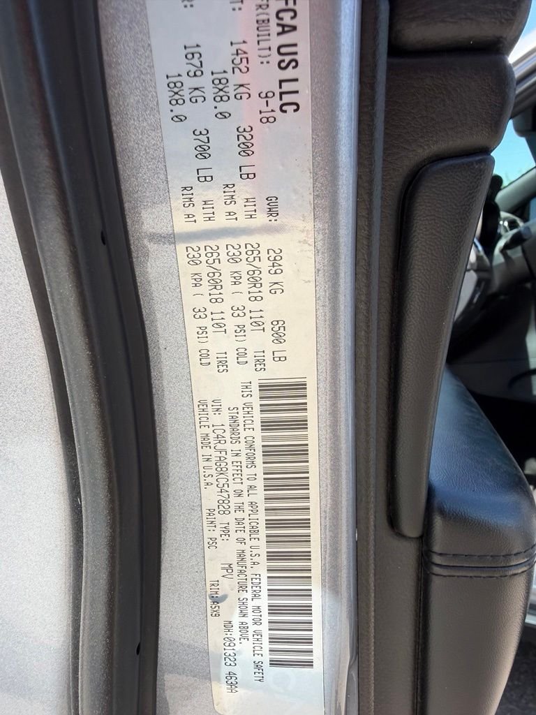 Used 2019 Silver Jeep Laredo E image 17
