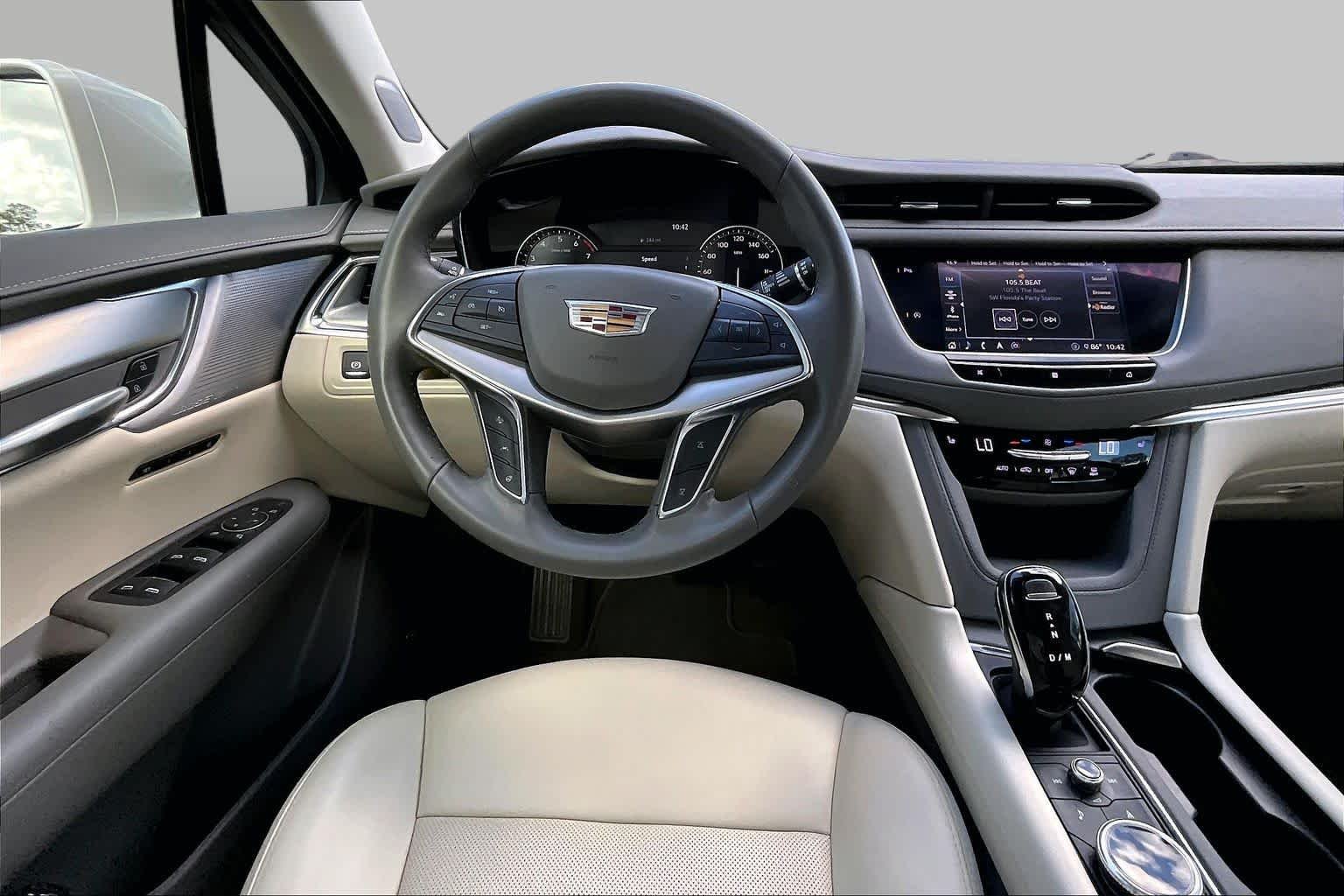 Used 2020 Crystal White Tricoat Cadillac Premium Luxury FWD image 6