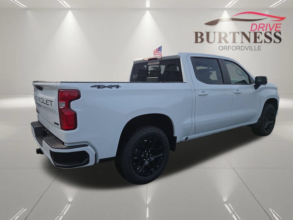 New 2026 Summit White Chevrolet RST image 8