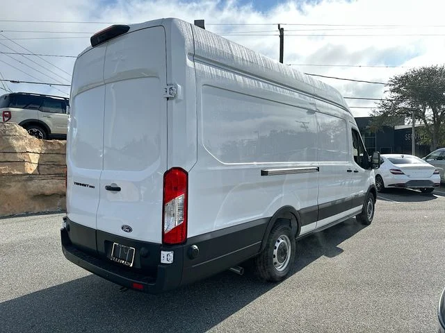 New 2026 White Ford Base image 4