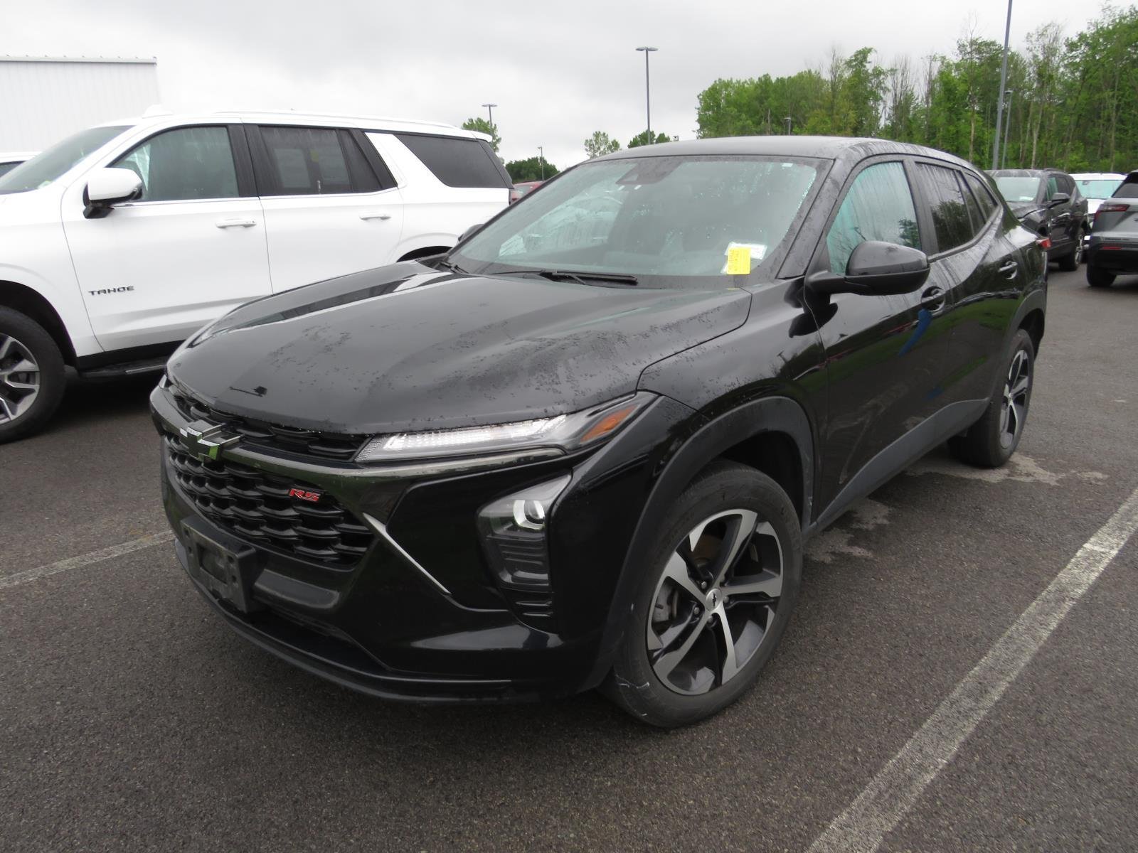Used 2024 Mosaic Black Metallic Chevrolet 1RS image 5