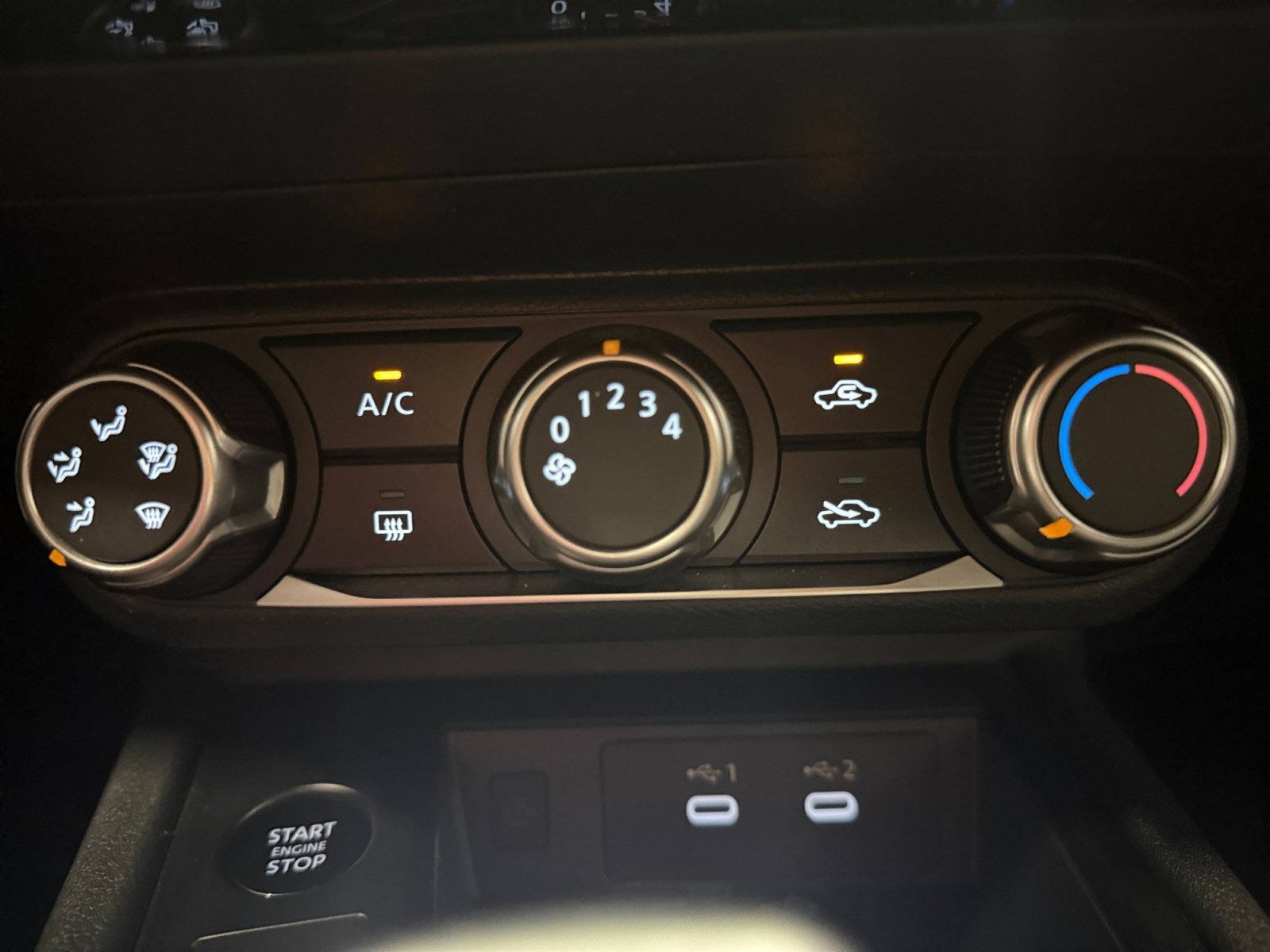 Used 2025 Gun Metallic Nissan SV image 18