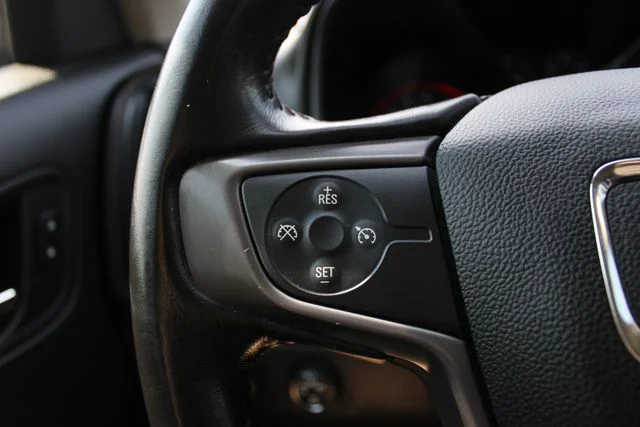Used 2015 Black GMC SLE1 image 9