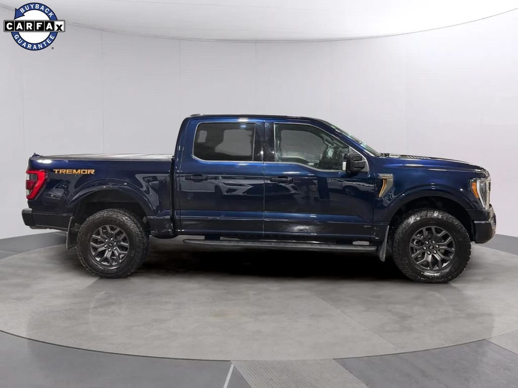 Used 2023  Ford Tremor image 2