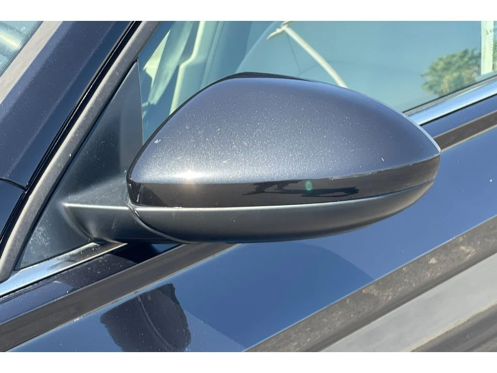 Used 2023 Deep Black Pearl Volkswagen SE image 14