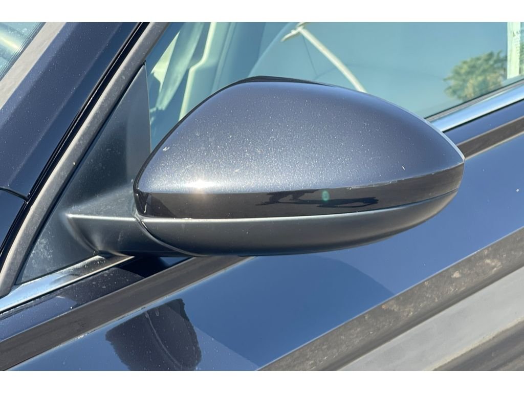 Used 2023 Deep Black Pearl Volkswagen SE image 14