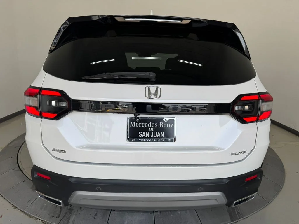 Used 2023 Platinum White Pearl Honda Elite image 13