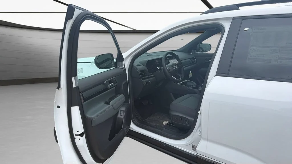 2026 GMC Terrain AT4 - Photo 12