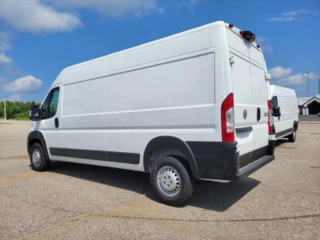 New 2026 Bright White Clearcoat RAM TRADESMAN image 3