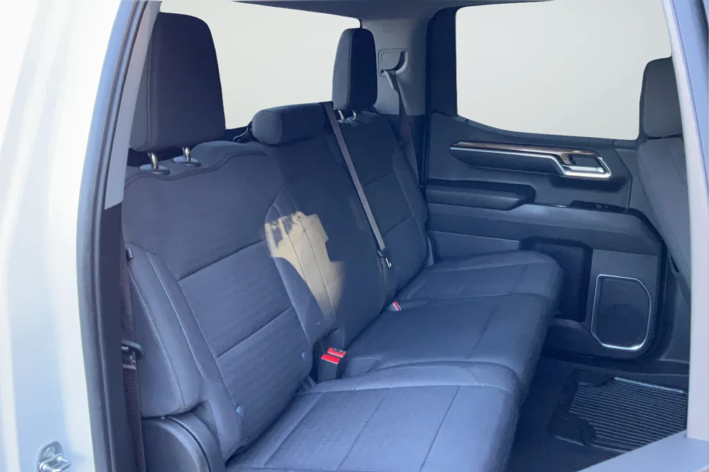 Used 2023 White Chevrolet LT image 20