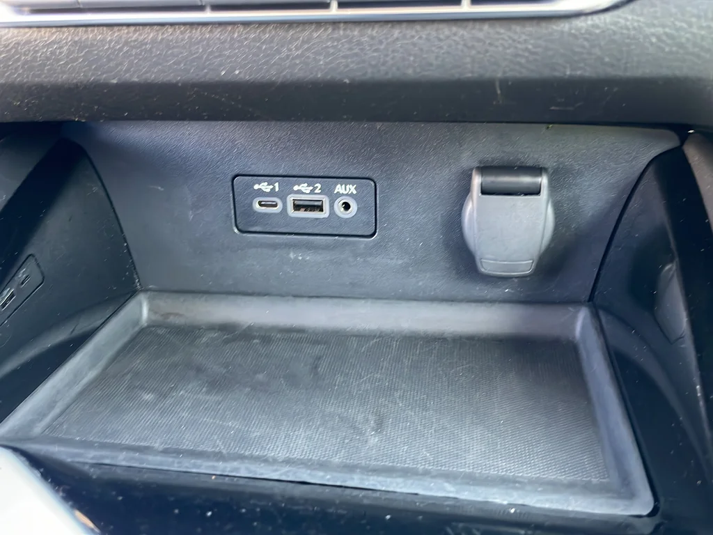 Used 2024 Black Nissan 2.5 SV image 29