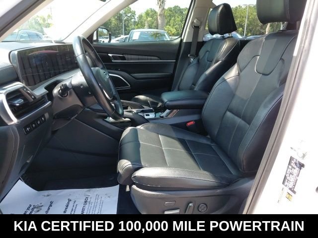 Used 2025 White Kia SX image 23