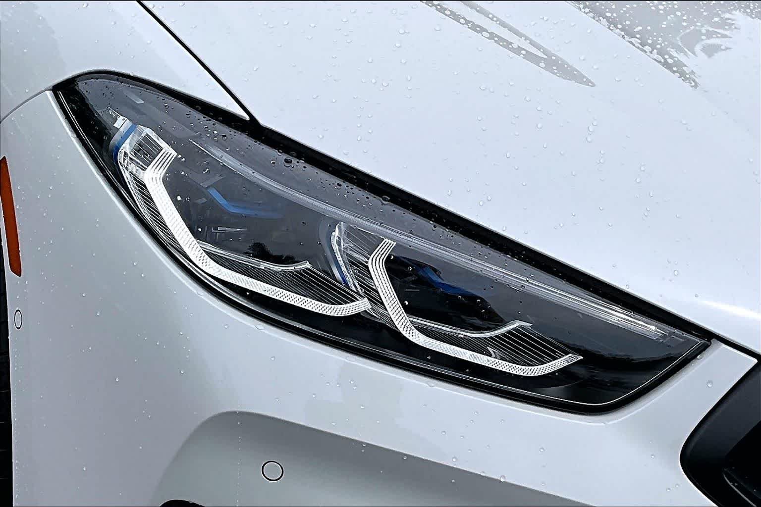 2026 BMW 8 Series 840i - Photo 13