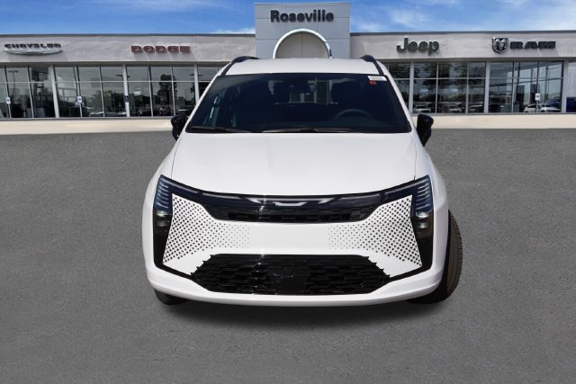 New 2027 Bright White Clear-Coat Paint Chrysler Select image 8