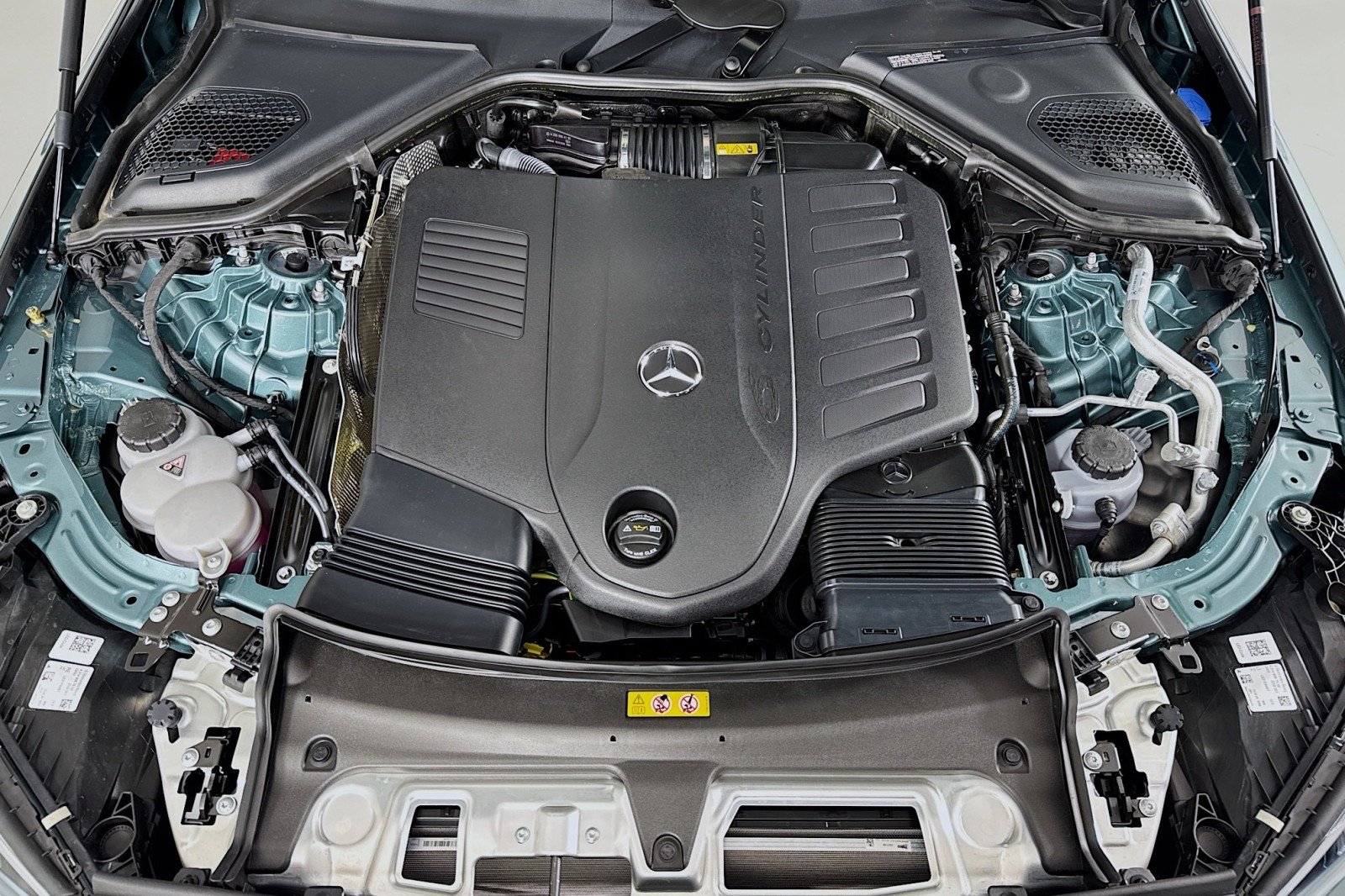 New 2026 Verde Silver Metallic Mercedes-Benz E 450 4MATIC® Sedan image 10