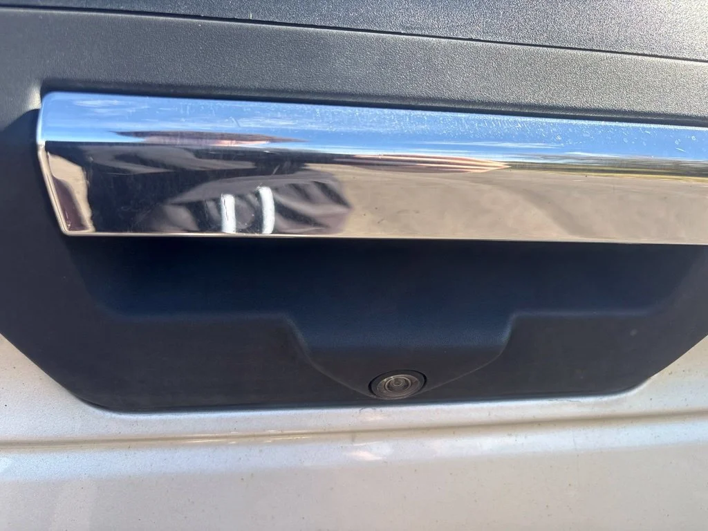 Used 2018 Silver Ford XLT image 17