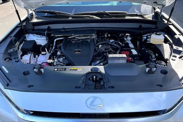 New 2026 Wind Chill Pearl Lexus Luxury image 11