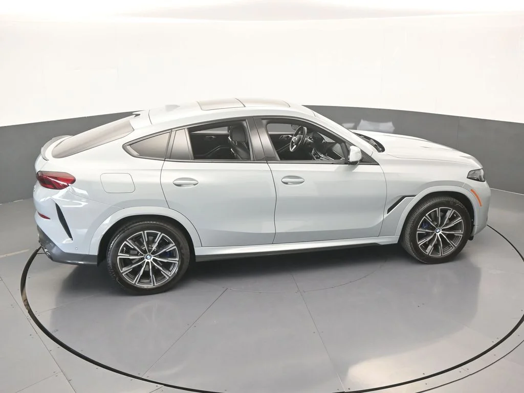 Used 2026 Gray Metallic BMW xDrive40i image 61