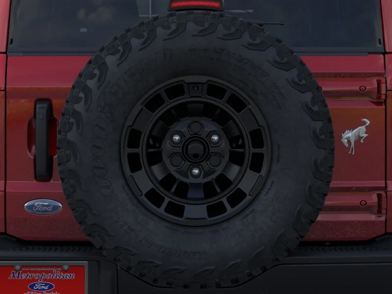 New 2026 Ruby Red Metallic Tinted Clearcoat Ford Badlands® image 24