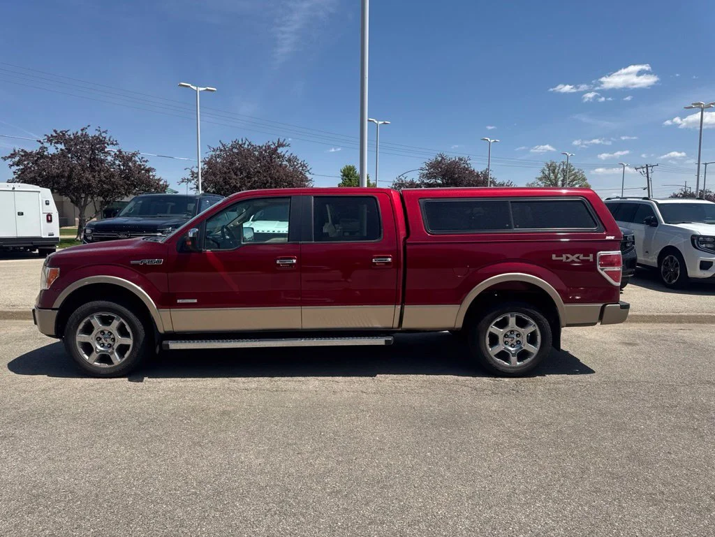 Used 2014  Ford XL image 3