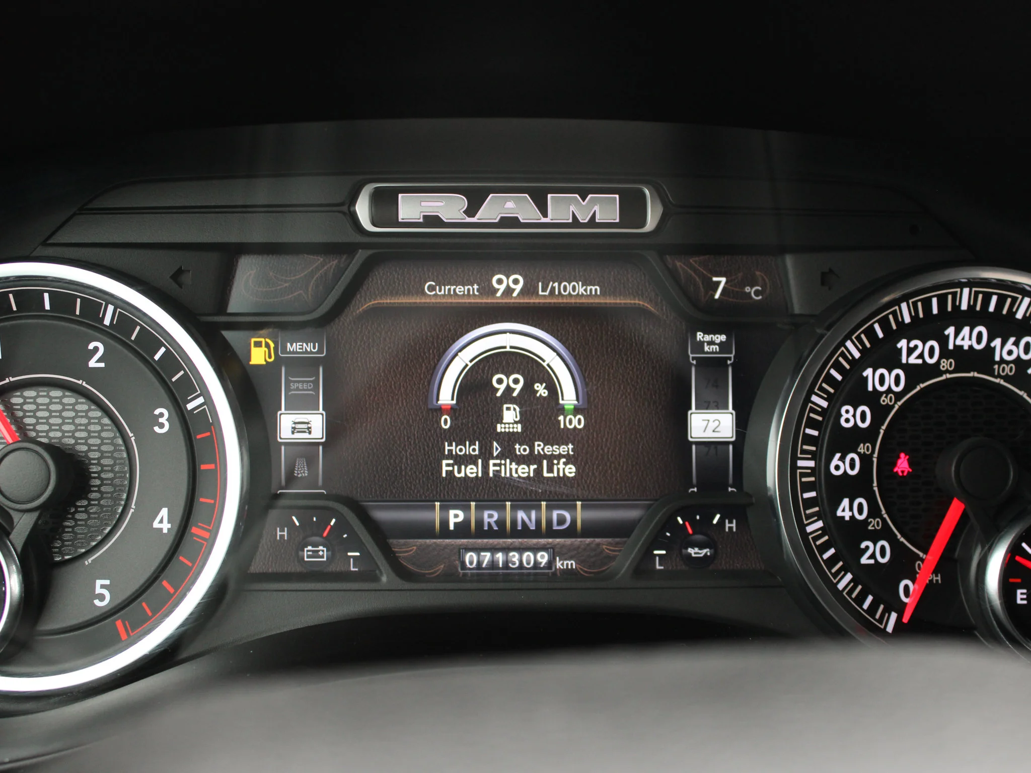 Certified Used 2022 White RAM Tradesman * No Accidents | Cummins | Apple CarPlay | Trailer Brake Control  | Back-Up Camera image 21