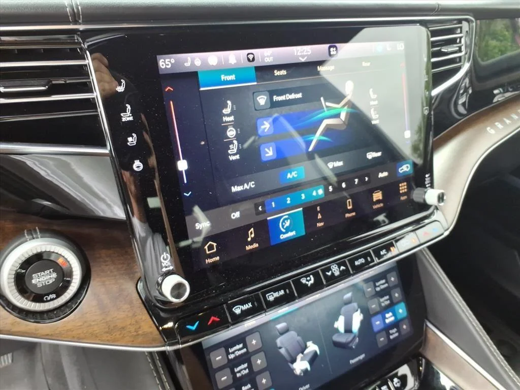 2022 Jeep Grand Wagoneer Series II - Photo 20